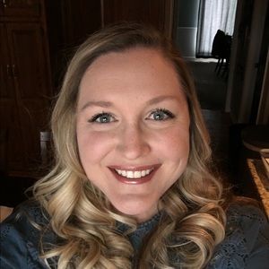 Meet your Posher, Hope